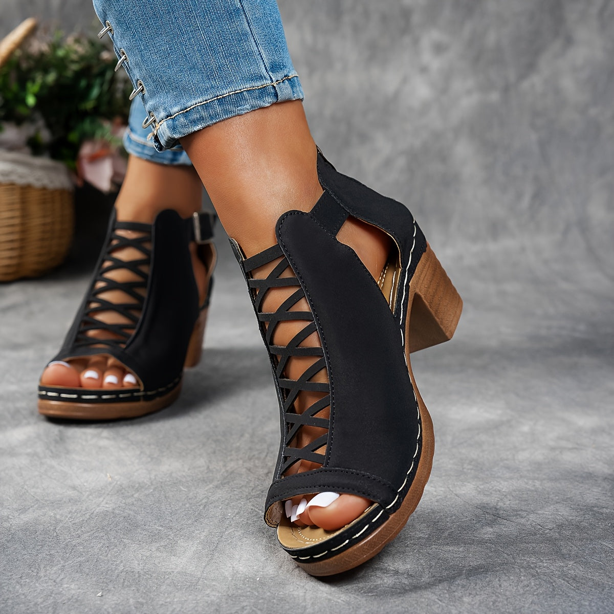 Nessa - Lattice-Heel Sandals