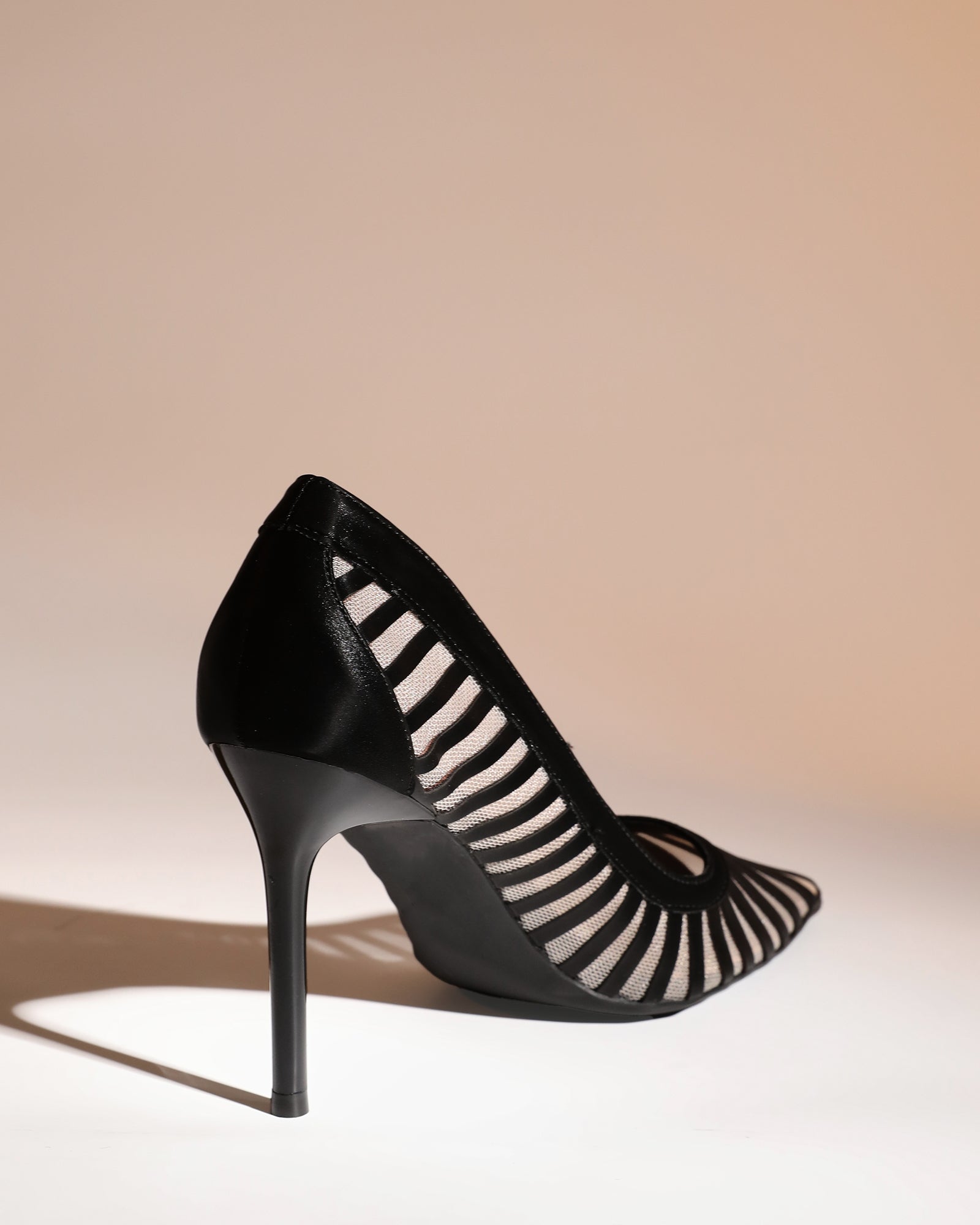 Sada Stripe Mesh Pumps In Black