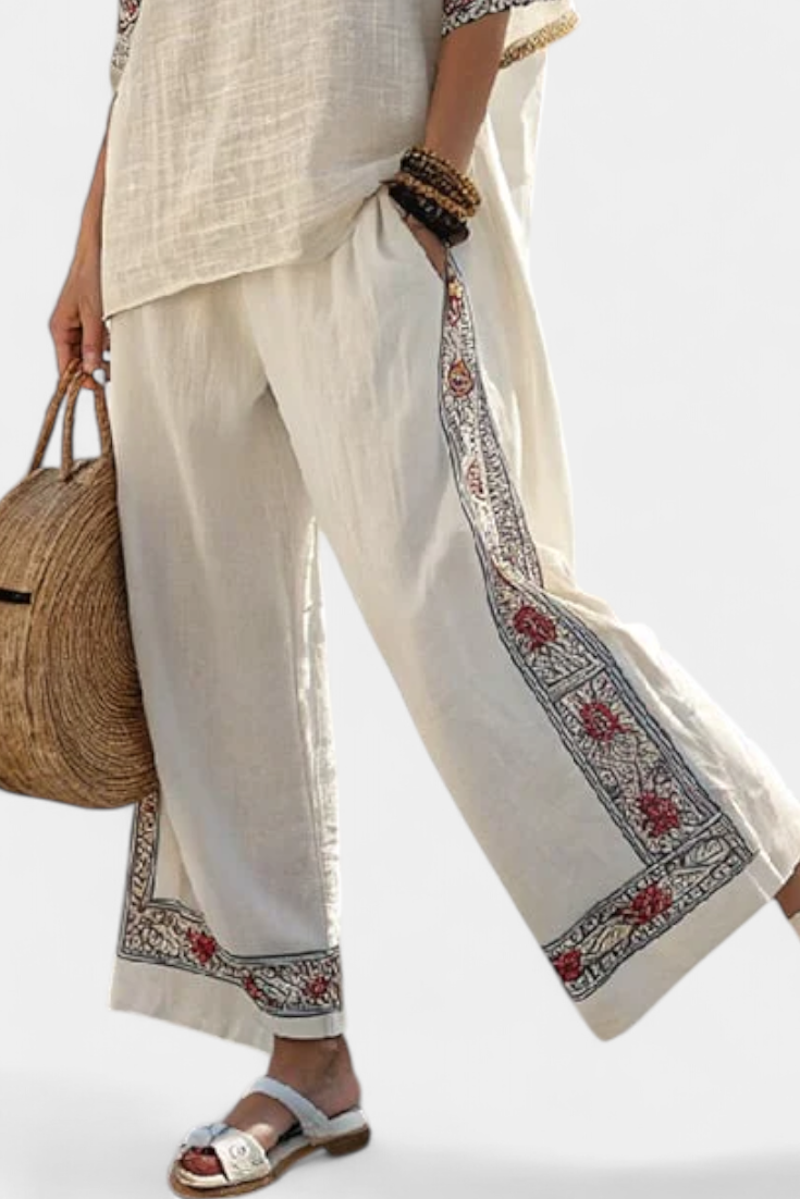 Isolde | Classic Embroidery Linen Set
